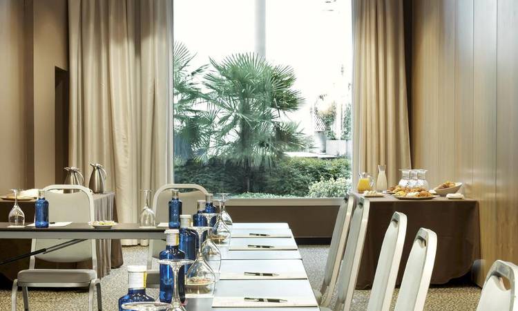 Sala Privata Hotel Ilunion Alcalá Norte Madrid Sala Privata Hotel Ilunion Alcalá Norte Madrid